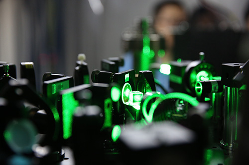 應(yīng)用案例_圖形點(diǎn)陣液晶-光學(xué)領(lǐng)域